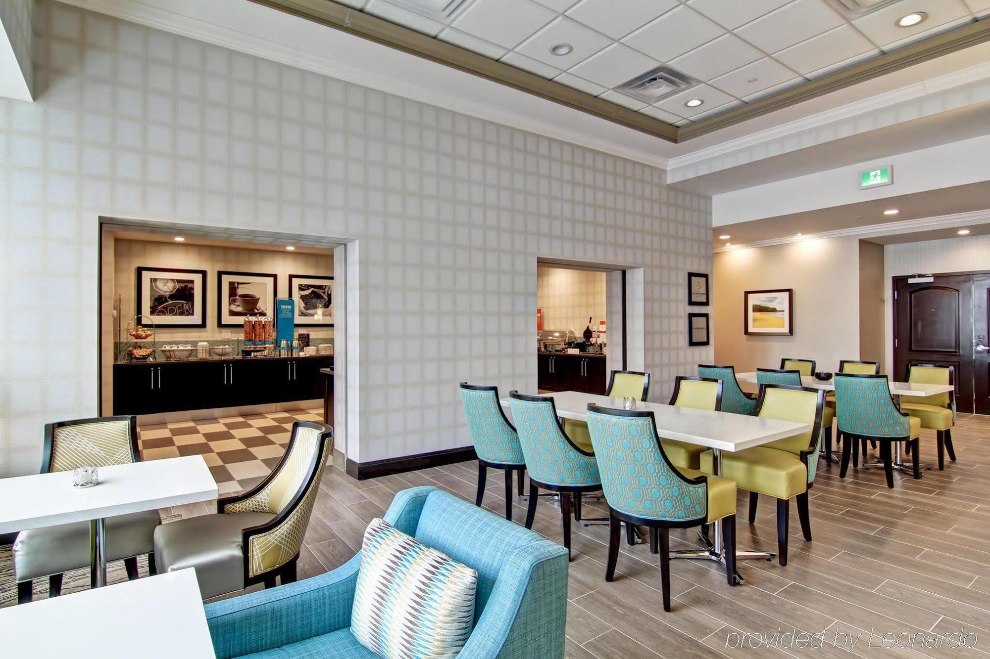 Hampton Inn & Suites By Hilton Saskatoon Airport Εξωτερικό φωτογραφία